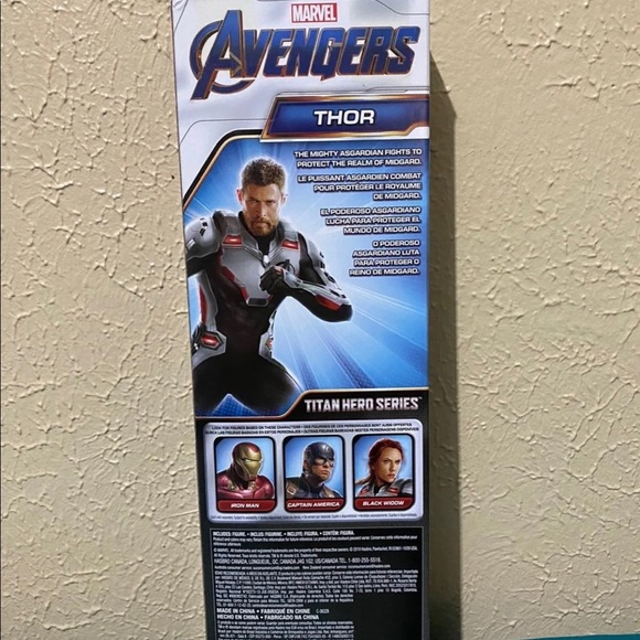 Thor Avengers Endgame Titan Hero Series - Picture 2 of 2